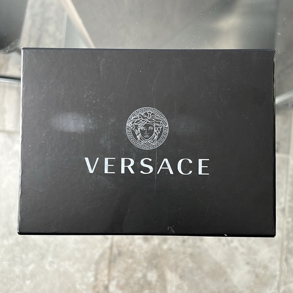 NWT Versace Studded Leather Chocker, Black New in Box - Picture 8 of 10